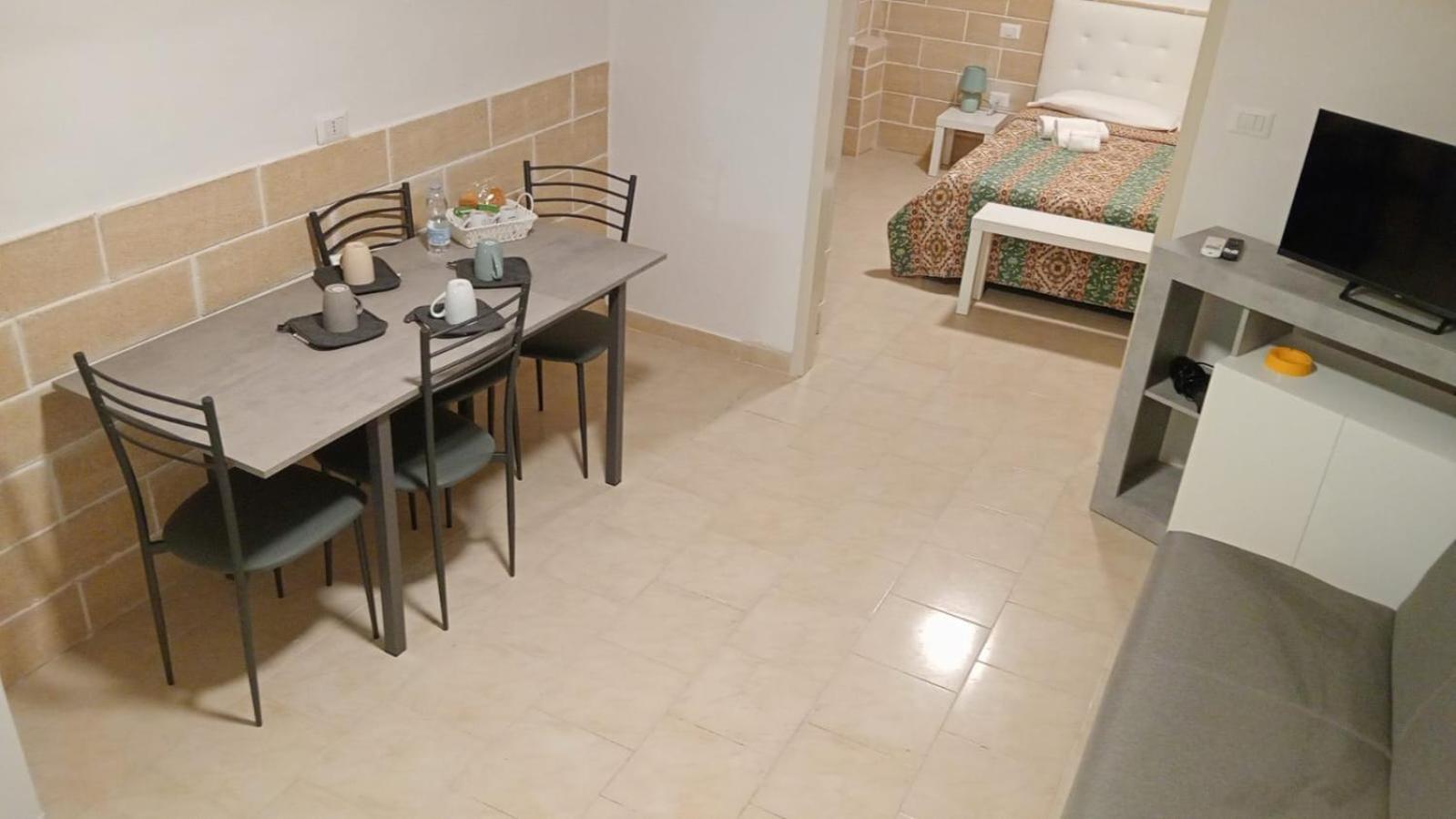 Di Fronzo Guest House A Triggiano Kültér fotó